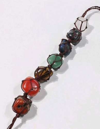 Imagen 3 de 4 de Adorno Tejido En Macramé Con Piedras