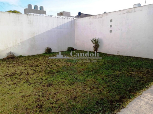 Casa En Venta 3 Ambientes + Departamento Zona Makro Mar Del Plata