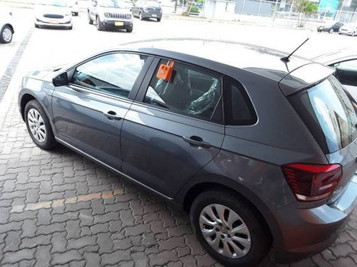 Imagem 7 de 10 de Volkswagen Polo 1.0 Mpi Total Flex Manual