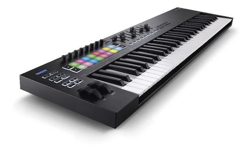 Imagem 3 de 3 de Teclado Controlador Novation Launchkey 61 Mk3