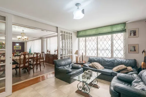 Apartamento En Venta En El Chicó. Cod V6217
