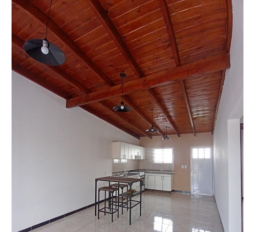 Imagen 3 de 19 de Venta Impecable Chalet A Estrenar, Calle 8 Nro. 8475, Mar Del Tuyu, La Costa
