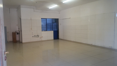 Imagen 2 de 5 de Local Comercial 96m Ciudad Vieja