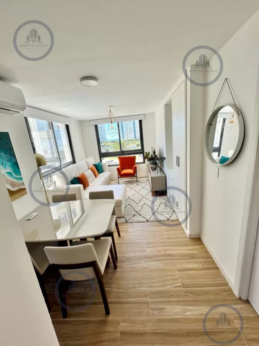 Moderno Apartamento De 1 Dormitorio En Alquiler Anual A Pasos Del Mar, Punta Del Este