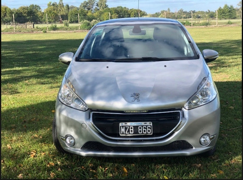 Peugeot 208 Feline