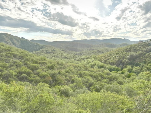 Se Vende Casa En Corral De Barrancas, Unquillo!