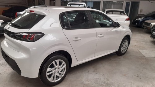 Imagen 14 de 15 de 208 Active Manual 1.6 2022
