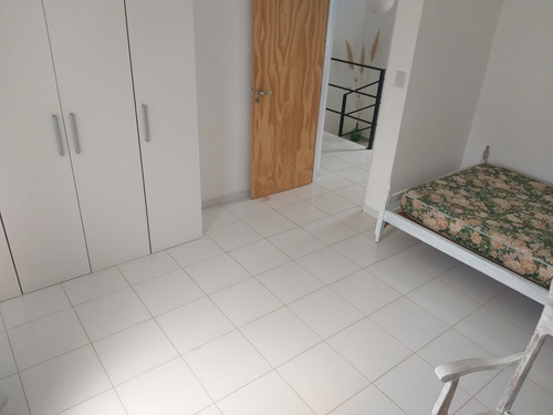 Moderna Casa En 2 Plantas