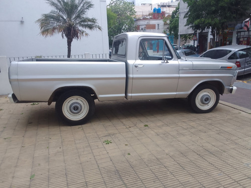 Ford F-100 PUNTA DE DIAMANTE