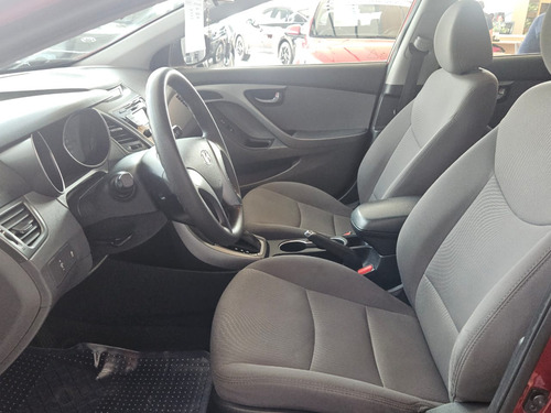Hyundai Elantra 2016