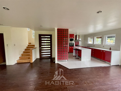 Casa En Arriendo De 4 Dorm. En Puerto Montt