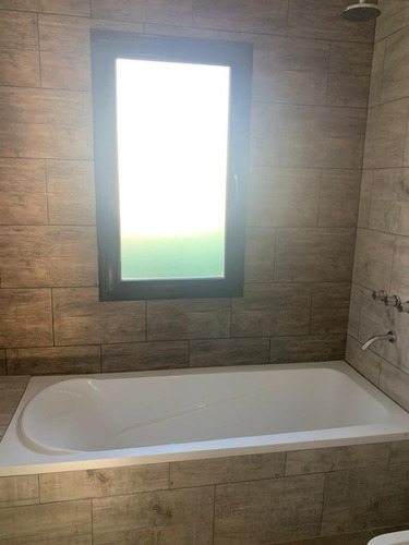 Imagen 16 de 29 de Casa En Venta A Estrenar En Santa Elena - Pilar Del Este