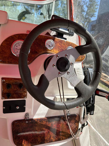 Cabinado Naval Center 6,30 Con Motor Mercury 115hp 4 Tiempos