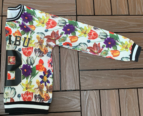Buzo Forever 21 Niñas Talle 5-6 (Usado)