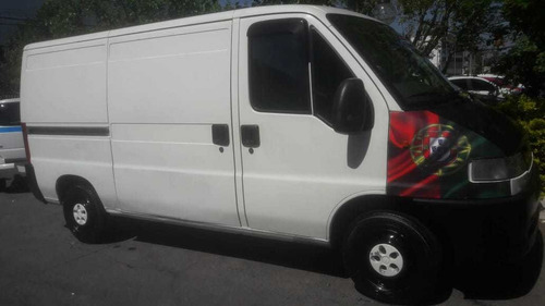 Peugeot Boxer Furgon 2.8 Médio 5p 2004