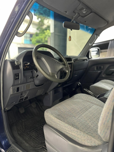 Toyota Meru 2009