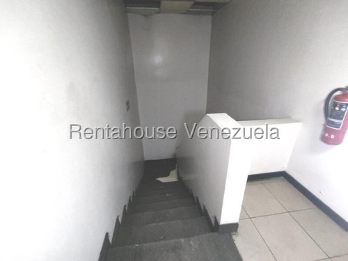 Centro Comercial En Venta Mp. Av. Michelena 25-21237