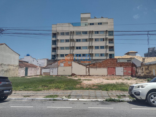 Imagem 4 de 4 de Excelente Terreno Com 880m² Na Praia Dos Cavaleiros. - Te014