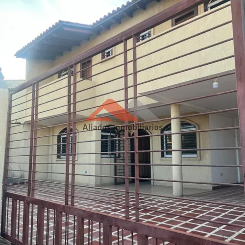 Casa En Venta - Villa Icabaru