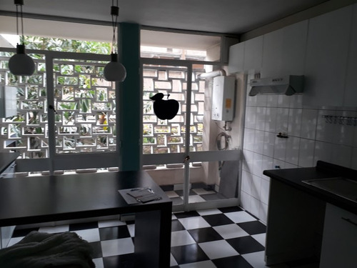 Depto Arriendo Providencia Frente A Drugstore 2d 2 B Estac