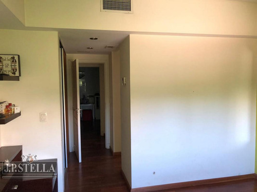 Departamento 4 Amb - 2 Cocheras - 125 M² Cubiertos - Ramos Mejia