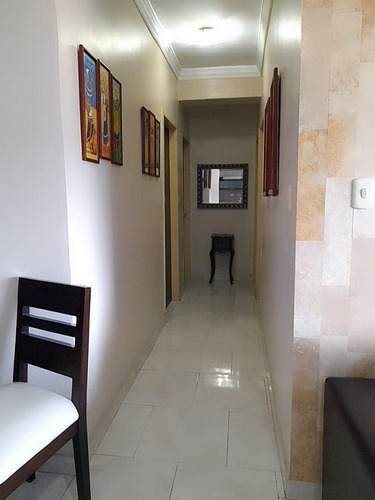 Imagen 20 de 28 de Fernando Guerrero Vende Apartamento, Frente Al C.c. Garibaldi Valencia.