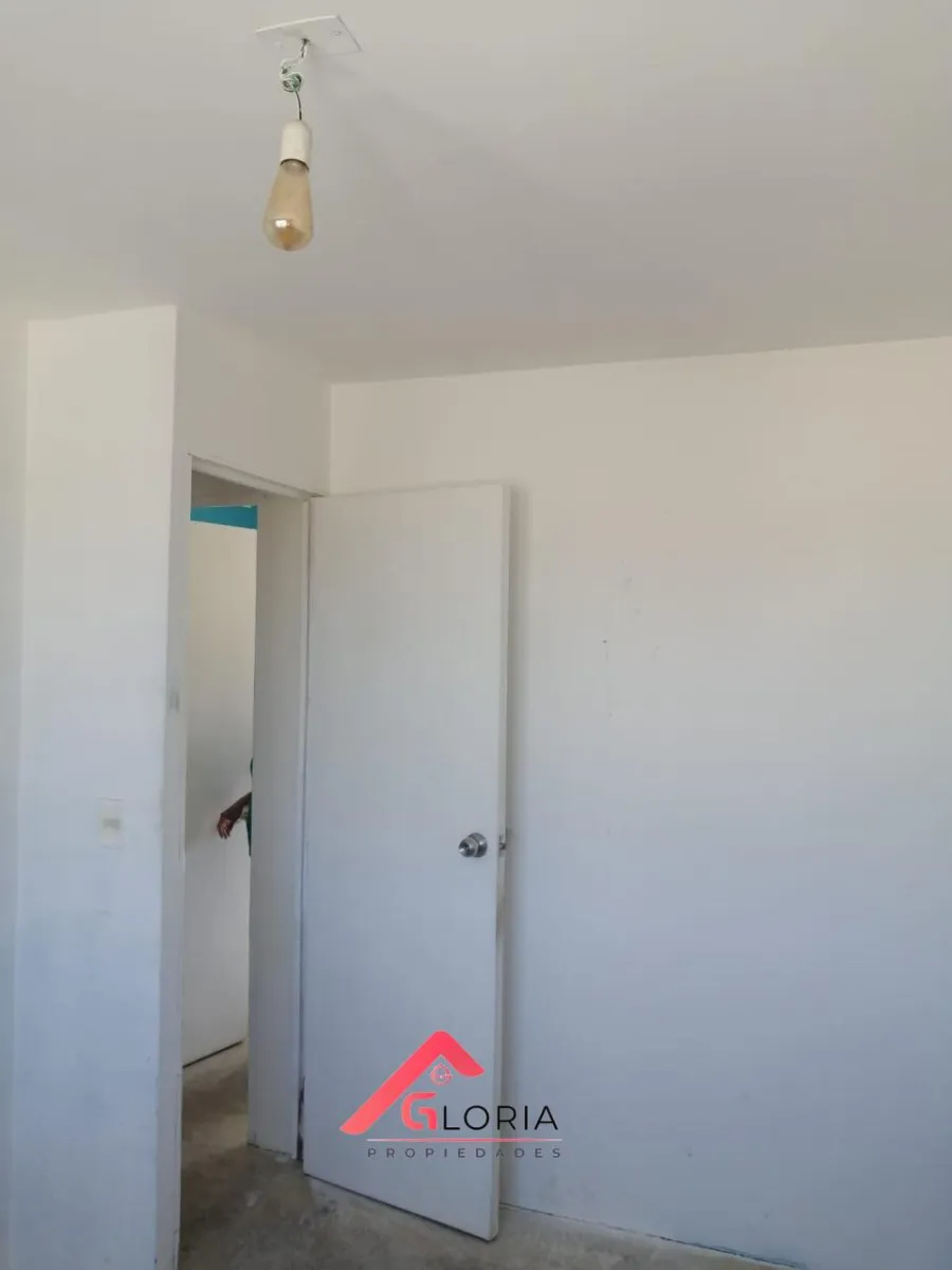 Imagen 5 de 11 de Oportunidad Vendemos Casa Dos Pisos 2d1b1e En Placilla