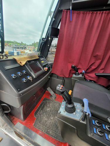 Venta Y Alquiler De GrĂșa Sobre Camion At 300 Ton Zoomlion