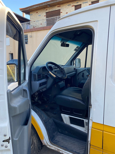 Mercedes-Benz Sprinter 2.5 310 Furgon 3000 V1