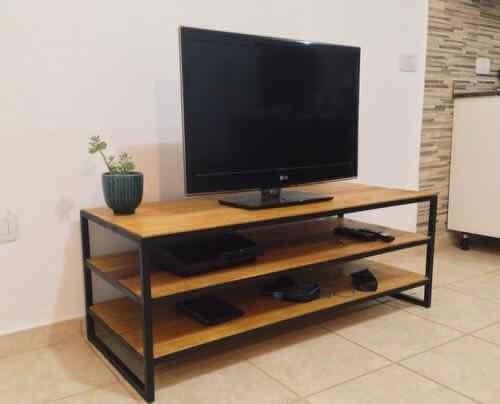 Rack Tv Hierro Y Madera