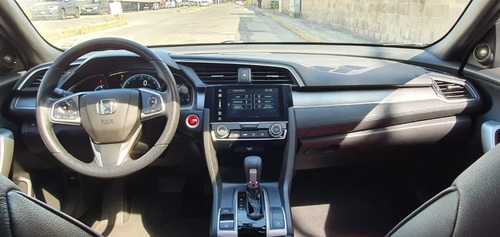 Imagen 10 de 15 de Honda Civic Coupe 2018 Blanco