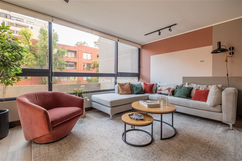 Departamento En Venta De 2d 2b, Parque Privado En Las Condes