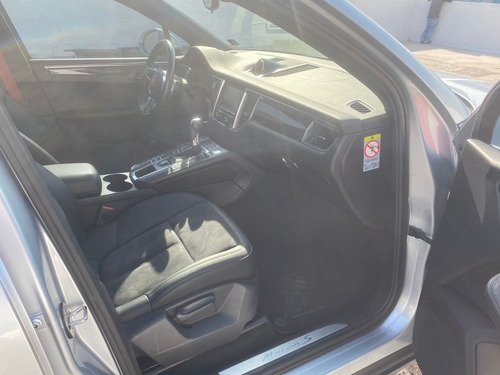 Imagen 10 de 12 de Porsche Macan Turbo Diesel