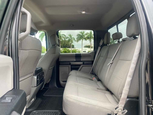 Imagen 11 de 13 de Ford F-250 Super Duty 2019