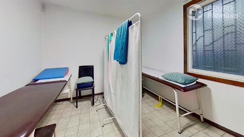 Local Centro Médico En Venta En Puente Alto