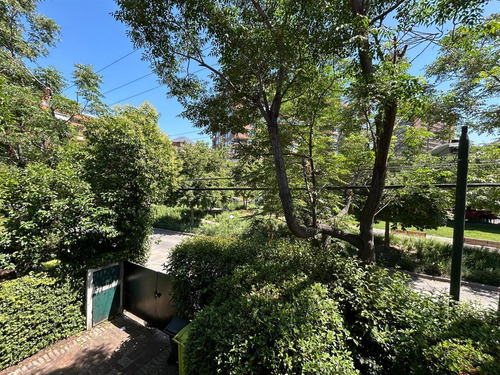 Casa En Arriendo De 4 Dorm. En Vitacura