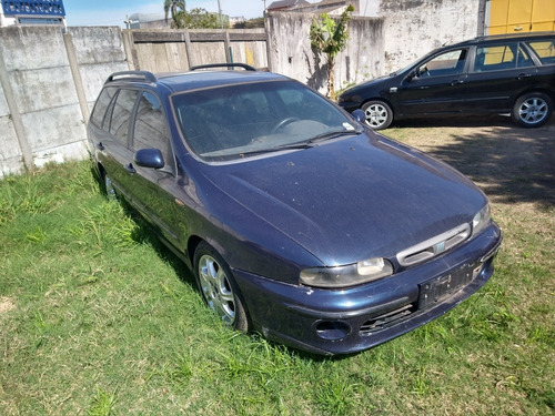 Imagem 1 de 5 de Fiat Marea Weekend 1999 2.0 Sx 4p