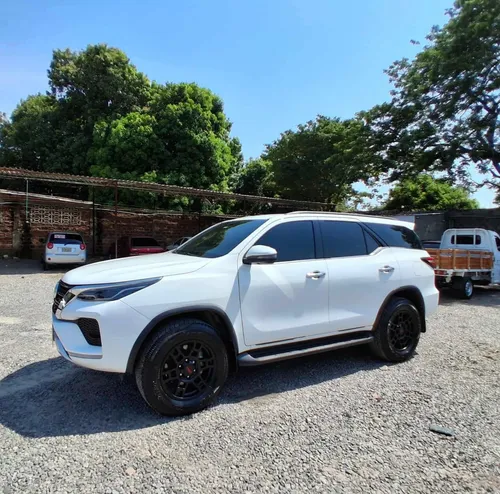 Toyota Fortuner 2.7l