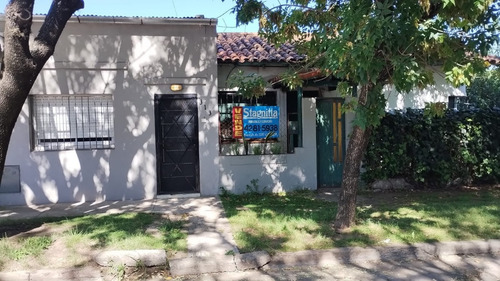 Oportunidad Venta De Casa + Monoambiente Usd 98000