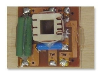 Divisor De Frequência Profissional De 12db/8º Es301tw
