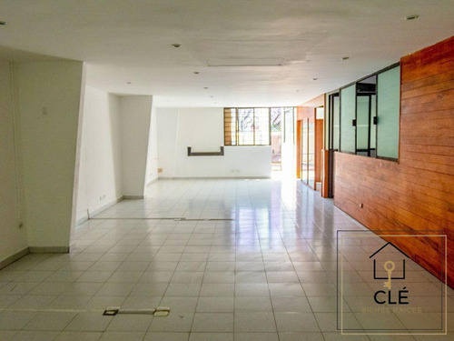 División Del Norte, Col. Del Valle Centro. 750m2. Uso Oficinas Y/o Comercio