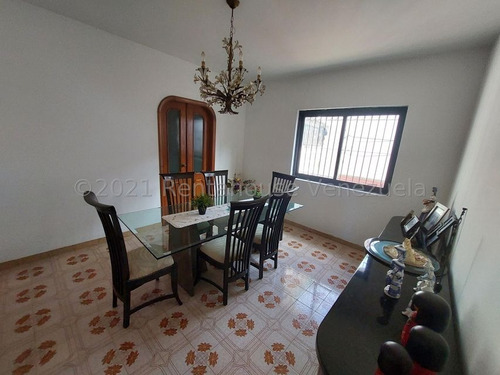 Imagen 2 de 14 de Karen Freites Rentahouse Mp 22f3692 Las Chimeneas