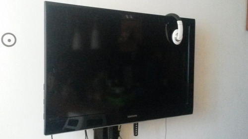 Imagen 4 de 6 de Tv Lcd Samsung 40 PuLG.para Reparar Serial B5bd3ce5sa27327k