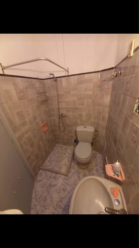 Alquilo Hermoso Apto De 3 Dormi, Patio Y Balcón En Cerrito!!