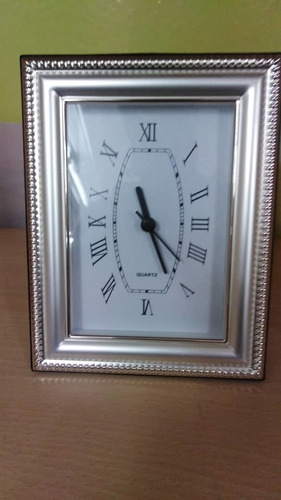 Reloj Tipo Portarretrato Silver Plated 13x18 - Cod-15-00115