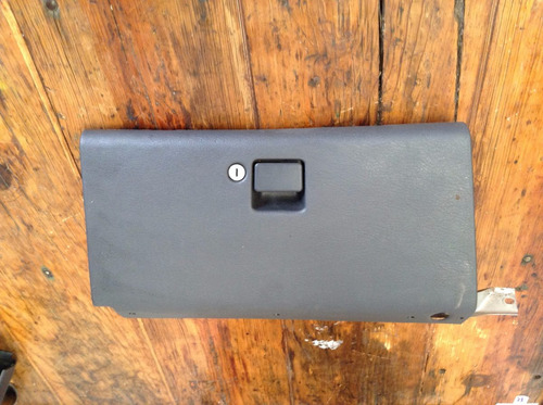 Tapa Guantera Original Cirrus Stratus 96-00 Oem