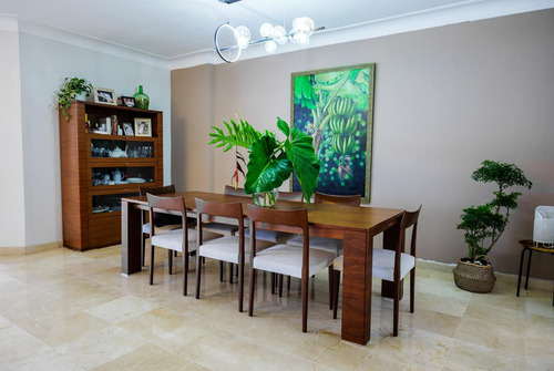 Vendo Apartamento En 8vo Piso En Ensanche Naco Con 3 Habs