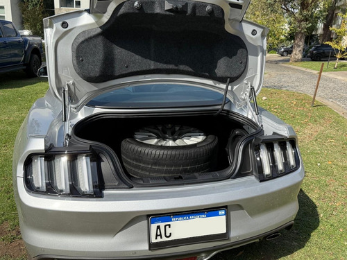 Ford Mustang 5.0 Gt 421cv