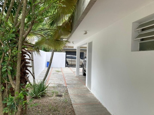 Imagen 3 de 12 de Venta - Casa - Urb. San Luis, El Cafetal