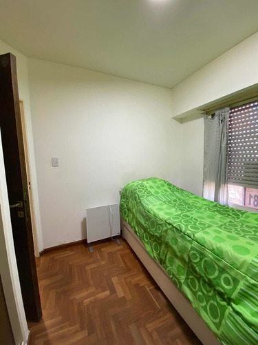 Imagen 29 de 30 de Departamento En Venta De Dos Dormitorios Céntrico